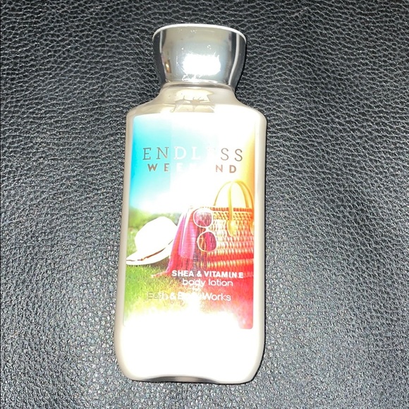 Bath & Body Works Lotion Bundle - Picture 3 of 8